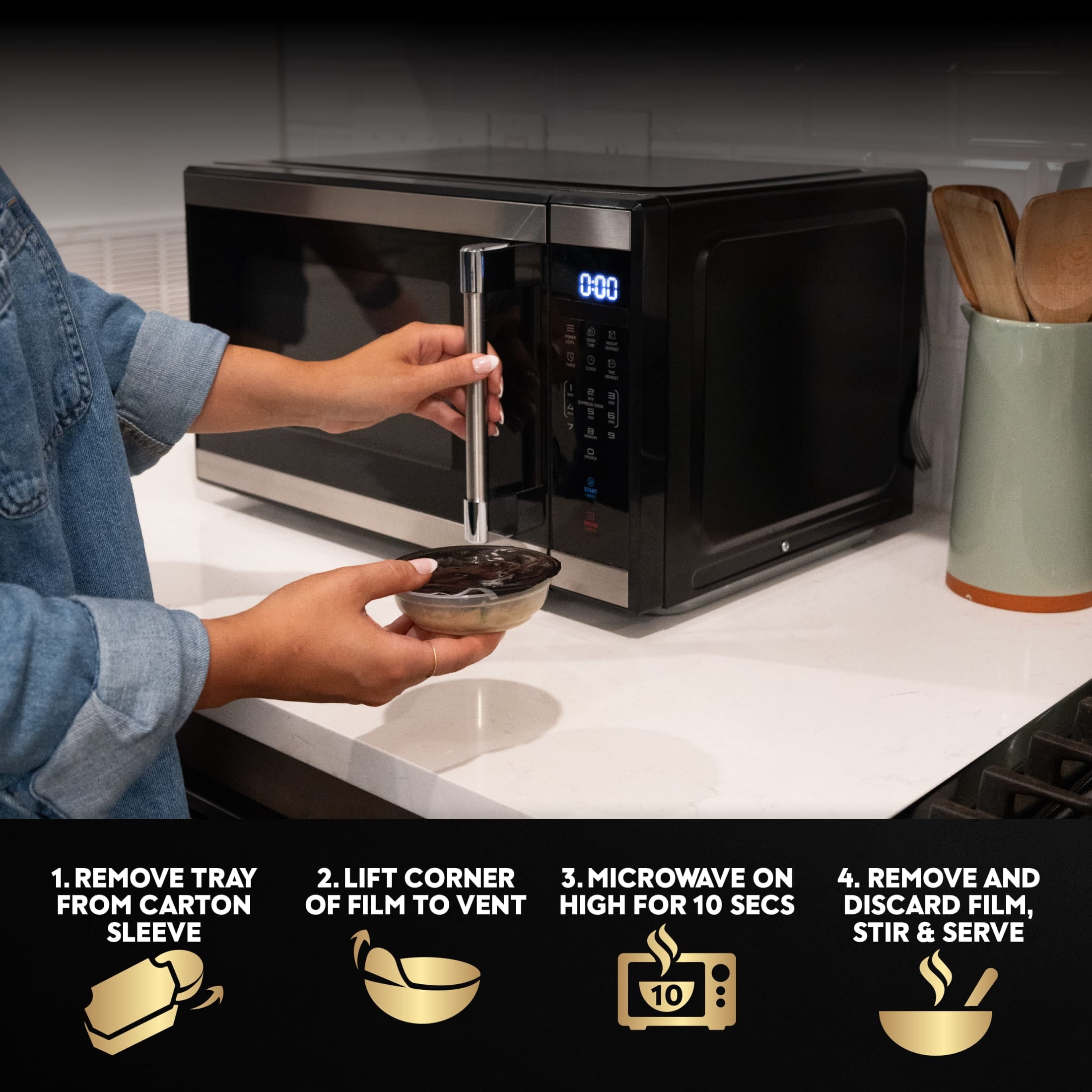 Cesar Warm Bowls Wet Dog Food Roasted Chicken Entrée, 2.7 Oz. Trays, 10-Pack